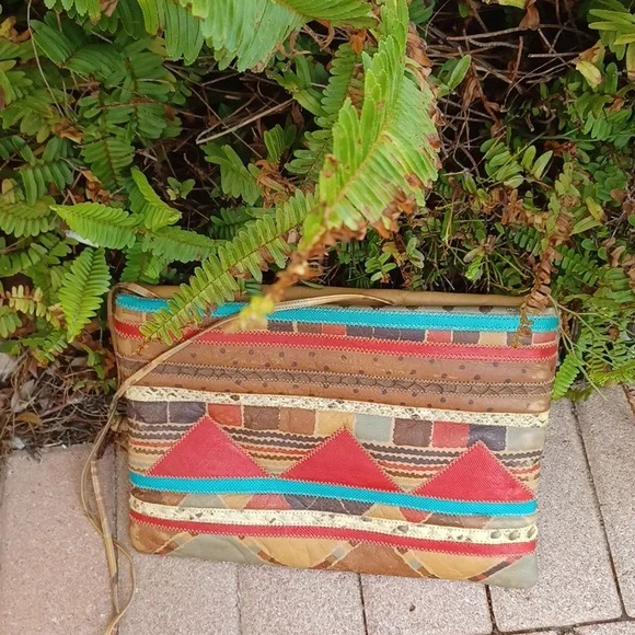 Vintage Patchwork Envelope or crossbody hanbag - Picture 4 of 9